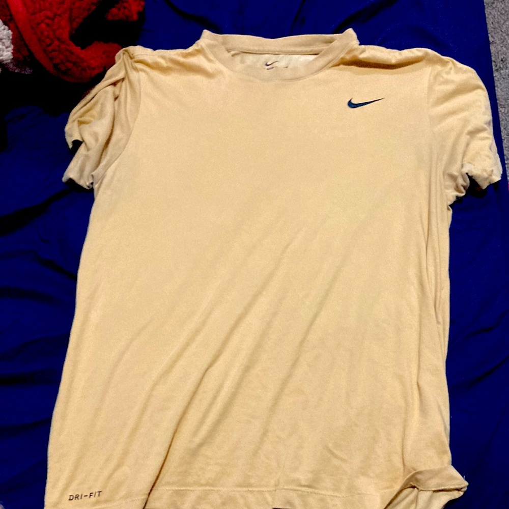 Large Nike T Shirt Old Pitt Panthers Yellow